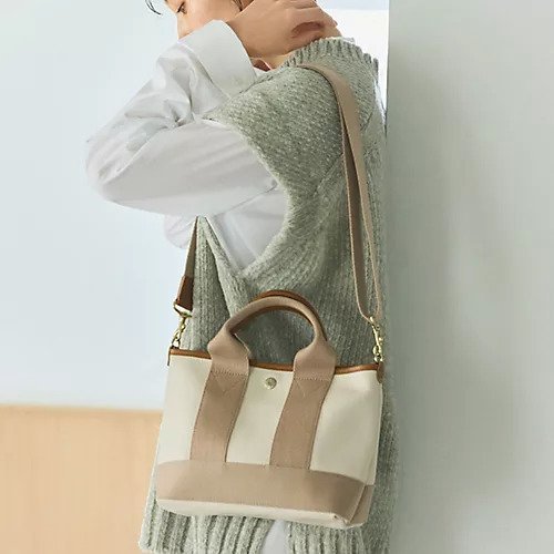 【トプカピ/TOPKAPI】のスコッチグレイン ネオレザー ミニ トート バッグ ショルダー付き S インテリア・キッズ・メンズ・レディースファッション・服の通販 founy(ファニー) https://founy.com/ ファッション Fashion レディースファッション WOMEN バッグ Bag コンパクト Compact ショルダー Shoulder トレンド Trend ポーチ Pouch 人気 Popularity |ID: prp329100004462210 ipo3291000000031229086