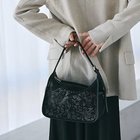 【トプカピ/TOPKAPI】の【TREASURE TOPKAPI】プリント 巾着バッグ付き メッシュ ワンハンドルバッグ ブラック|ID: prp329100004462331 ipo3291000000031229524