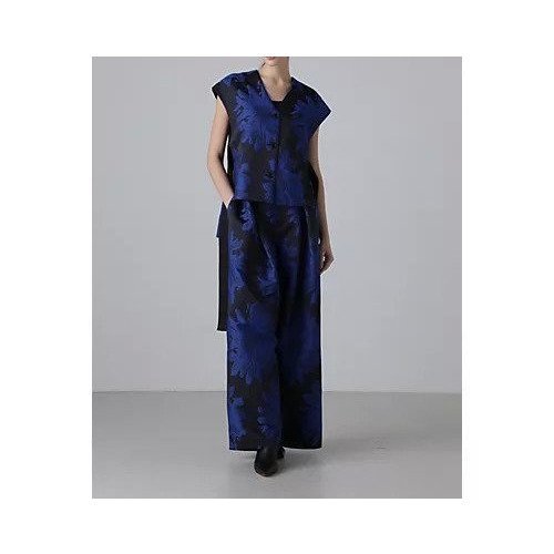 【アドーア/ADORE】のボタニカルジャガードパンツ 人気、トレンドファッション・服の通販 founy(ファニー) 　ファッション　Fashion　レディースファッション　Fashion for Women　パンツ　Pants & Trousers　おすすめ　Recommended / Our Picks　オケージョン　Occasion Wear　ジャカード／ジャガード　Jacquard, Woven Pattern　スタンダード　Standard, Basic　セットアップ　Set-Up, Coordinated Outfit　フィット　Fit, Slim Fit　フラワー　Flower, Floral　フロント　Front, Front Design　ボタニカル　Botanical, Floral Pattern　モチーフ　Motif, Design Theme　ワイド　Wide, Wide Fit　冬　Winter / This Winter　A/W・秋冬　Autumn/Winter　other-3|ID: prp329100004462382 ipo3291000000034525383