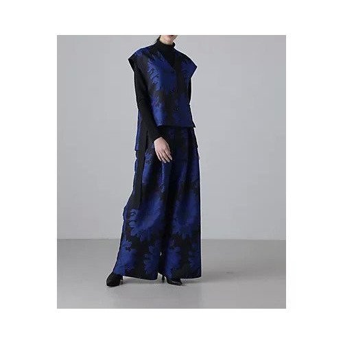 【アドーア/ADORE】のボタニカルジャガードブラウス 人気、トレンドファッション・服の通販 founy(ファニー) 　ファッション　Fashion　レディースファッション　Fashion for Women　トップス・カットソー　Cut & Sew Tops　シャツ・ブラウス・オフィスカジュアル　Elegant Blouses & Button-Ups　おすすめ　Recommended / Our Picks　オケージョン　Occasion Wear　ジャカード／ジャガード　Jacquard, Woven Pattern　スタンダード　Standard, Basic　セットアップ　Set-Up, Coordinated Outfit　フィット　Fit, Slim Fit　フラワー　Flower, Floral　ボタニカル　Botanical, Floral Pattern　モチーフ　Motif, Design Theme　冬　Winter / This Winter　A/W・秋冬　Autumn/Winter　other-3|ID: prp329100004462496 ipo3291000000031244724