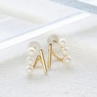 【フィービィー/phoebe】のダブルデコレイトパールピアス ホワイト|ID: prp329100004462498 ipo3291000000031230019
