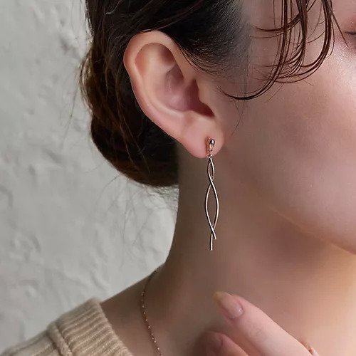 【フィービィー/phoebe】の【金属アレルギー対応】【痛くないシリーズ】スウィングクリスタルループフィットイヤリング シャンパンゴールド インテリア・キッズ・メンズ・レディースファッション・服の通販 founy(ファニー) https://founy.com/ ファッション Fashion レディースファッション WOMEN ジュエリー Jewelry リング Rings イヤリング Earrings イヤリング Earrings コーティング Coating シンプル Simple スタイリッシュ Stylish ロング Long エレガント 上品 Elegant 軽量 Lightweight |ID: prp329100004462660 ipo3291000000031230696