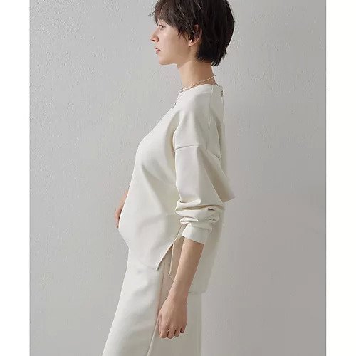 【ウィムガゼット/Whim Gazette】のダンボールクルーネックプルオーバー 人気、トレンドファッション・服の通販 founy(ファニー) 　ファッション　Fashion　レディースファッション　Fashion for Women　トップス・カットソー　Cut & Sew Tops　カジュアルプルオーバー・ニットトップス　Pullovers & Knit Tops / Casual Pullovers　2025年　2025　2025春夏・S/S　Spring/Summer 2025 SS25　おすすめ　Recommended / Our Picks　コンパクト　Compact, Small Size　シンプル　Simple, Minimal　スリーブ　Sleeve, Long Sleeve / Short Sleeve　セットアップ　Set-Up, Coordinated Outfit　フォルム　Silhouette, Form　リラックス　Relax, Relaxed Fit　エレガント 上品　Elegant　軽量　Lightweight, Ultra Light　other-3|ID: prp329100004462707 ipo3291000000031245377