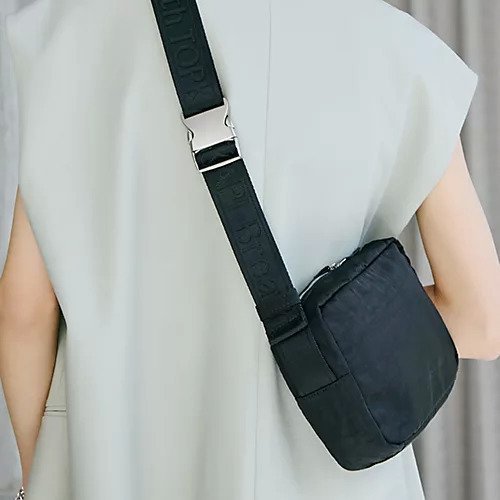 【トプカピ/TOPKAPI】の【Breath TOPKAPI】Freely フリーリー ナイロン ロゴテープ スクエア ショルダーバッグ 人気、トレンドファッション・服の通販 founy(ファニー) 　ファッション　Fashion　レディースファッション　WOMEN　バッグ　Bag　スクエア　Square　財布　Wallet　フォルム　Form　ボックス　Box　ポケット　Pocket　ワンポイント　One Point　other-2|ID: prp329100004462743 ipo3291000000031508879