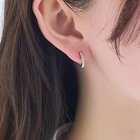 【フィービィー/phoebe】の【金属アレルギー対応/痛くないシリーズ】グリッターメタルライトフィットイヤリング シルバー|ID: prp329100004462759 ipo3291000000033395101