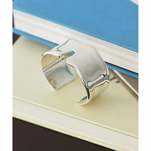 【ウィムガゼット/Whim Gazette】の【Hoaw.】Curvy Bangle 人気、トレンドファッション・服の通販 founy(ファニー) 　ファッション　Fashion　レディースファッション　Fashion for Women　2025年　2025　2025春夏・S/S　Spring/Summer 2025 SS25　アクセサリー　Fashion Accessories　シューズ　Shoes, Footwear　シルバー　Silver, Metallic Silver　シンプル　Simple, Minimal　フィット　Fit, Slim Fit　フォルム　Silhouette, Form　エレガント 上品　Elegant　other-2|ID: prp329100004462775 ipo3291000000031245620