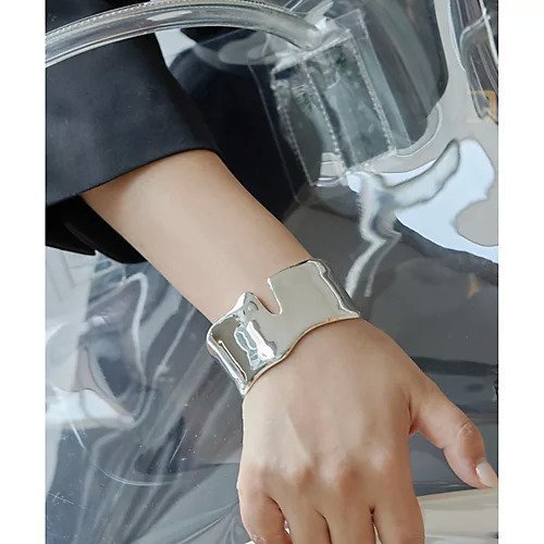 【ウィムガゼット/Whim Gazette】の【Hoaw.】Curvy Bangle 人気、トレンドファッション・服の通販 founy(ファニー) 　ファッション　Fashion　レディースファッション　Fashion for Women　2025年　2025　2025春夏・S/S　Spring/Summer 2025 SS25　アクセサリー　Fashion Accessories　シューズ　Shoes, Footwear　シルバー　Silver, Metallic Silver　シンプル　Simple, Minimal　フィット　Fit, Slim Fit　フォルム　Silhouette, Form　エレガント 上品　Elegant　other-3|ID: prp329100004462775 ipo3291000000031245622