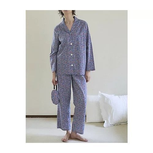 【ナナデコール/nanadecor】のリバティキャンディフラワーフリルパジャマ インテリア・キッズ・メンズ・レディースファッション・服の通販 founy(ファニー) https://founy.com/ ファッション Fashion レディースファッション Fashion for Women お家時間・ステイホーム Stay Home / At Home パジャマ Pajamas, Sleepwear フェミニン Feminine, Girly フラワー Flower, Floral フリル Frill, Ruffle リラックス Relax, Relaxed Fit |ID: prp329100004462787 ipo3291000000031231176