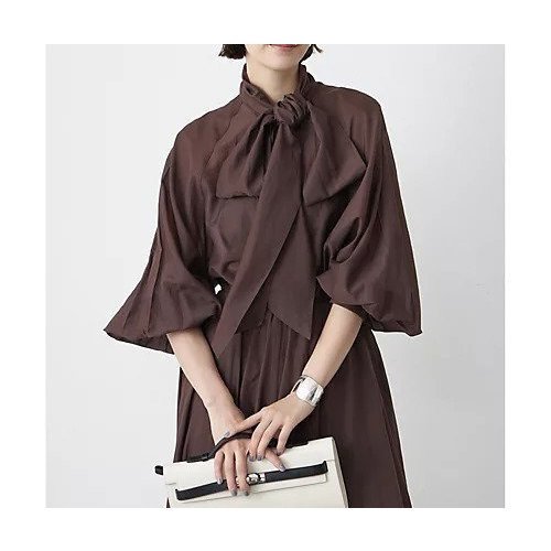 【ウィムガゼット/Whim Gazette】のシルクローンボウタイブラウス 人気、トレンドファッション・服の通販 founy(ファニー) 　ファッション　Fashion　レディースファッション　Fashion for Women　トップス・カットソー　Cut & Sew Tops　シャツ・ブラウス・オフィスカジュアル　Elegant Blouses & Button-Ups　ギャザー　Gathered, Ruffled　シルク　Silk, 100% Silk　セットアップ　Set-Up, Coordinated Outfit　ボトム　Bottoms, Lower Wear　おすすめ　Recommended / Our Picks　エレガント 上品　Elegant　2025年　2025　2025春夏・S/S　Spring/Summer 2025 SS25　other-2|ID: prp329100004462865 ipo3291000000031246692