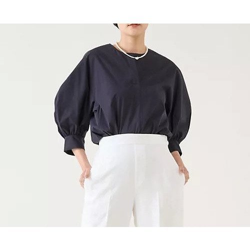 【マルティニーク/martinique】のファブリックコンビプルオーバー インテリア・キッズ・メンズ・レディースファッション・服の通販 founy(ファニー) https://founy.com/ ファッション Fashion レディースファッション Fashion for Women トップス・カットソー Cut & Sew Tops カジュアルプルオーバー・ニットトップス Pullovers & Knit Tops / Casual Pullovers おすすめ Recommended / Our Picks カットソー Cut and Sewn Top コンビ Combo, Combination Style スキッパー Skipper, Open Collar タイプライター Typewriter Fabric, Crisp Cotton 夏 Summer |ID: prp329100004463049 ipo3291000000035314233