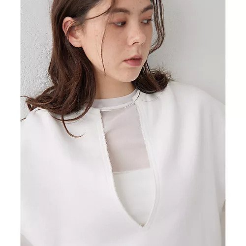 【ウィムガゼット/Whim Gazette】のスウェットVネックプルオーバー2 人気、トレンドファッション・服の通販 founy(ファニー) 　ファッション　Fashion　レディースファッション　Fashion for Women　トップス・カットソー　Cut & Sew Tops　レディースパーカー・カジュアルフーディー　Casual Hoodies & Sweatshirts　カジュアルプルオーバー・ニットトップス　Pullovers & Knit Tops / Casual Pullovers　スウェット・クルーネックトップス　Sweatshirts & Crewnecks / Relaxed Fit Sweat Tops　Vネックトップス　V-Neck Tops / V-Cut Neckline Shirts　おすすめ　Recommended / Our Picks　キャミソール　Camisole, Spaghetti Strap Top　クロップド　Cropped, Short Length　スウェット / スエット　Sweatshirt, Sweatwear　定番　Standard, Basic Item　other-2|ID: prp329100004463058 ipo3291000000031247058