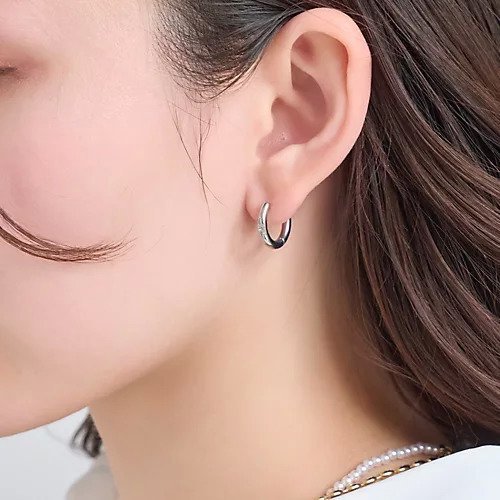 【フィービィー/phoebe】の【金属アレルギー対応】スターリービジューワンタッチフープピアス シルバー/サージカルステンレス インテリア・キッズ・メンズ・レディースファッション・服の通販 founy(ファニー) https://founy.com/ ファッション Fashion レディースファッション Fashion for Women シルバー Silver, Metallic Silver フープ Hoop, Hoop Earrings ベーシック Basic, Essential |ID: prp329100004463079 ipo3291000000034269136