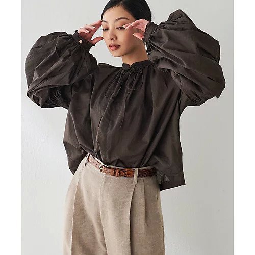 【ウィムガゼット/Whim Gazette】のローンギャザーブラウス 人気、トレンドファッション・服の通販 founy(ファニー) 　ファッション　Fashion　レディースファッション　Fashion for Women　トップス・カットソー　Cut & Sew Tops　シャツ・ブラウス・オフィスカジュアル　Elegant Blouses & Button-Ups　ギャザー　Gathered, Ruffled　シャーリング　Shirring, Ruched　フェミニン　Feminine, Girly　ベビー　Baby, Babywear　ワッシャー　Washer, Crinkled Finish　2025年　2025　2025春夏・S/S　Spring/Summer 2025 SS25　other-2|ID: prp329100004463117 ipo3291000000031247176