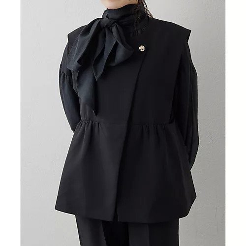 【ウィムガゼット/Whim Gazette】の【THE PAUSE】ペプラムジレ 人気、トレンドファッション・服の通販 founy(ファニー) 　ファッション　Fashion　レディースファッション　Fashion for Women　アウター　Coat / Outerwear Collection　トップス・カットソー　Cut & Sew Tops　ベスト&ジレ / 重ね着スタイル　Vests & Gilets　オケージョン　Occasion Wear　ヴィンテージ　Vintage Style　クラシカル　Classical, Vintage-Inspired　グラデーション　Gradient, Ombre　スクエア　Square, Square Shape　スタンダード　Standard, Basic　セットアップ　Set-Up, Coordinated Outfit　ダブル　Double, Double-Breasted　フロント　Front, Front Design　ペプラム　Peplum, Flared Hem　ワーク　Workwear, Utility Style　セレモニー　Ceremony　other-2|ID: prp329100004463233 ipo3291000000031247412