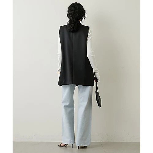 【ウィムガゼット/Whim Gazette】の【Col Pierrot】ノースリーブジャケット 人気、トレンドファッション・服の通販 founy(ファニー) 　ファッション　Fashion　レディースファッション　Fashion for Women　アウター　Coat / Outerwear Collection　レディースジャケット・軽アウター　Jackets　サテン　Satin, Glossy Fabric　シンプル　Simple, Minimal　ジャケット　Jacket, Outerwear　ノースリーブ　Sleeveless, No-Sleeve　バランス　Balance, Style Balance　フィット　Fit, Slim Fit　フランス　France, French　2023春夏・S/S　Spring/Summer 2023 SS23　2023年　2023　エレガント 上品　Elegant　other-3|ID: prp329100004463280 ipo3291000000031247507