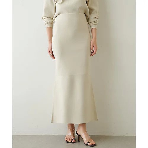 【ウィムガゼット/Whim Gazette】のニットフレアスカート インテリア・キッズ・メンズ・レディースファッション・服の通販 founy(ファニー) 　ファッション　Fashion　レディースファッション　WOMEN　スカート　Skirt　Aライン/フレアスカート　Flared A-Line Skirts　インナー　Inner　カットソー　Cut And Sew　スウェット　Sweat　ストレッチ　Stretch　セットアップ　Set Up　バランス　Balance　フィット　Fit　フレア　Flare　マーメイド　Mermaid　リラックス　Relax　おすすめ　Recommend　2023春夏・S/S　Ss,Spring/Summer,2023　2023年　2023　エレガント 上品　Elegant　エクリュ|ID: prp329100004463339 ipo3291000000031232912