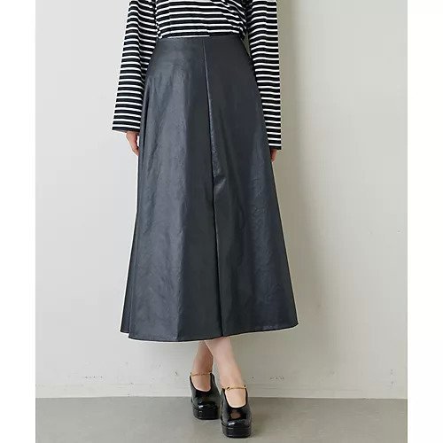 【ウィムガゼット/Whim Gazette】のレザータッチフレアスカート 人気、トレンドファッション・服の通販 founy(ファニー) 　ファッション　Fashion　レディースファッション　WOMEN　スカート　Skirt　Aライン/フレアスカート　Flared A-Line Skirts　サテン　Satin　スリット　Slit　フェイクレザー　Faux Leather　フレア　Flare　フロント　Front　リアル　Real　ロング　Long　2022年　2022　2022-2023秋冬・A/W　Aw/Autumn/Winter//Fw/Fall-Winter/2022-2023　 other-1|ID: prp329100004463385 ipo3291000000031233030