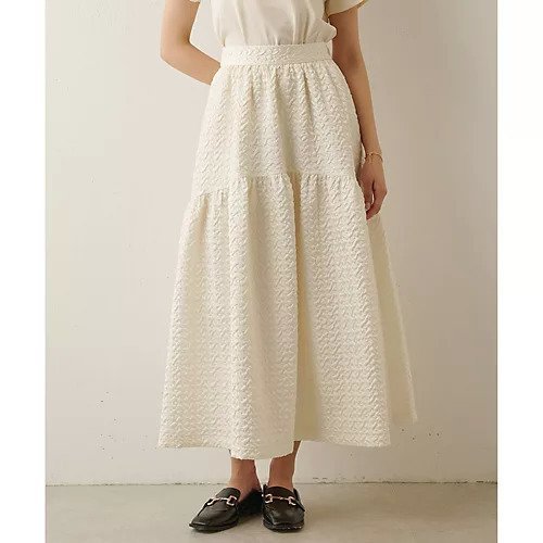 【ウィムガゼット/Whim Gazette】の【THE PAUSE】膨れジャガードスカート インテリア・キッズ・メンズ・レディースファッション・服の通販 founy(ファニー) 　ファッション　Fashion　レディースファッション　Fashion for Women　スカート　Skirts　イエロー　Yellow　ヴィンテージ　Vintage Style　ギャザー　Gathered, Ruffled　グラデーション　Gradient, Ombre　シンプル　Simple, Minimal　ティアードスカート　Tiered Skirt, Flounced Skirt　トレンド　Trend, Trending Now　ワーク　Workwear, Utility Style　夏　Summer　2023春夏・S/S　Spring/Summer 2023 SS23　2023年　2023　オフホワイト|ID: prp329100004463542 ipo3291000000031233468