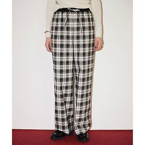 【ウィムガゼット/Whim Gazette】の【THE PAUSE】リラクシーワイドパンツ 人気、トレンドファッション・服の通販 founy(ファニー) 　ファッション　Fashion　レディースファッション　WOMEN　パンツ　Pants　ヴィンテージ　Vintage　クラシカル　Classical　グラデーション　Gradation　ストライプ　Stripe　セットアップ　Set Up　チェック　Check　パジャマ　Pajamas　ポケット　Pocket　モノトーン　Monotone　リラックス　Relax　ワーク　Work　おすすめ　Recommend　2024年　2024　2024-2025秋冬・A/W　Aw/Autumn/Winter/Fw/Fall/2024-2025　other-2|ID: prp329100004463569 ipo3291000000031248087
