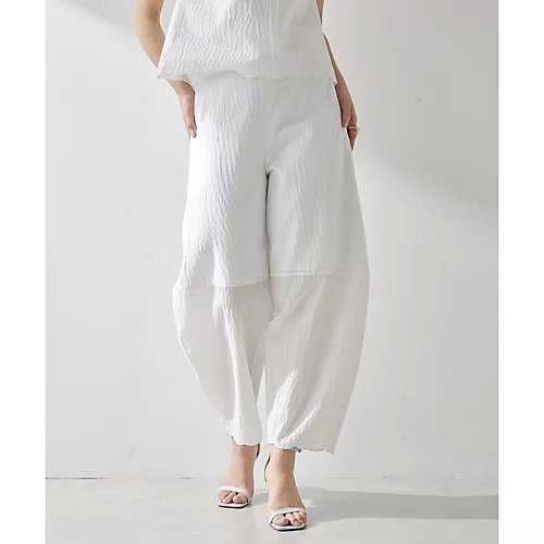 【ウィムガゼット/Whim Gazette】のスカラップパンツ インテリア・キッズ・メンズ・レディースファッション・服の通販 founy(ファニー) 　ファッション　Fashion　レディースファッション　WOMEN　パンツ　Pants　スカラップ　Scalloped　セットアップ　Set Up　バランス　Balance　フォルム　Form　おすすめ　Recommend　2024年　2024　2024春夏・S/S　Ss,Spring/Summer,2024　オフホワイト|ID: prp329100004463606 ipo3291000000031233654