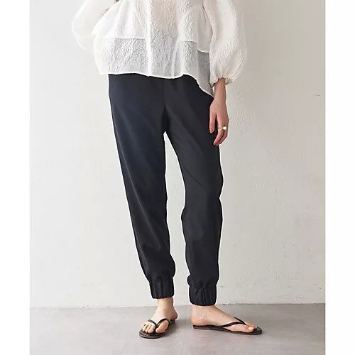 【ウィムガゼット/Whim Gazette】のビエラジョガーパンツ 人気、トレンドファッション・服の通販 founy(ファニー) 　ファッション　Fashion　レディースファッション　WOMEN　パンツ　Pants　エレガント 上品　Elegant　シャーリング　Shirring　スウェット　Sweat　ストレッチ　Stretch　スニーカー　Sneakers　スポーティ　Sporty　雑誌　Magazine　ツイル　Twill　フェミニン　Feminine　おすすめ　Recommend　2024年　2024　2024春夏・S/S　Ss,Spring/Summer,2024　 other-1|ID: prp329100004463640 ipo3291000000031233748
