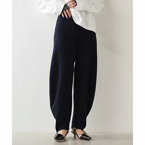 【ウィムガゼット/Whim Gazette】の【GEMINI】ニットバナナパンツ インテリア・キッズ・メンズ・レディースファッション・服の通販 founy(ファニー) 　ファッション　Fashion　レディースファッション　Fashion for Women　パンツ　Pants & Trousers　コンパクト　Compact, Small Size　サンダル　Sandals, Summer Shoes　ジャケット　Jacket, Outerwear　とろみ　Fluid, Flowy Fabric　ミラノリブ　Milano Rib, Milano Stitch　リラックス　Relax, Relaxed Fit　おすすめ　Recommended / Our Picks　2023年　2023　2023-2024秋冬・A/W　Autumn/Winter 2023–24 AW23–24　エレガント 上品　Elegant　ネイビー|ID: prp329100004463657 ipo3291000000031233794