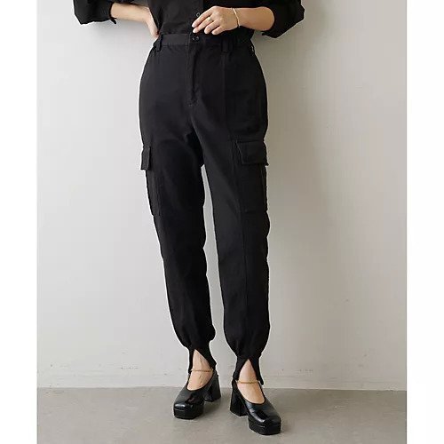 【ウィムガゼット/Whim Gazette】の【Col Pierrot】裾リブデニムパンツ 人気、トレンドファッション・服の通販 founy(ファニー) 　ファッション　Fashion　レディースファッション　WOMEN　パンツ　Pants　デニムパンツ　Denim Pants　カーゴパンツ　Cargo Pants　シューズ　Shoes　スニーカー　Sneakers　スリット　Slit　デニム　Denim　定番　Standard　フィット　Fit　フェミニン　Feminine　フランス　France　フロント　Front　2022年　2022　2022-2023秋冬・A/W　Aw/Autumn/Winter//Fw/Fall-Winter/2022-2023　おすすめ　Recommend　 other-1|ID: prp329100004463709 ipo3291000000031233944