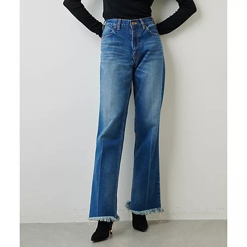 【ウィムガゼット/Whim Gazette】のDENIMフリンジパンツ インテリア・キッズ・メンズ・レディースファッション・服の通販 founy(ファニー) https://founy.com/ ファッション Fashion レディースファッション Fashion for Women パンツ Pants & Trousers 2022年 2022 2022-2023秋冬・A/W Autumn/Winter 2022–23 AW22–23 おすすめ Recommended / Our Picks シンプル Simple, Minimal セットアップ Set-Up, Coordinated Outfit センター Center, Center Line デニム Denim, Jeans Material フリンジ Fringe, Tassel ヴィンテージ Vintage Style エレガント 上品 Elegant |ID: prp329100004463720 ipo3291000000031233983
