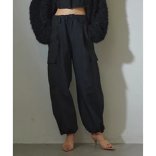 【ウィムガゼット/Whim Gazette】の【GEMINI】カーゴパンツ インテリア・キッズ・メンズ・レディースファッション・服の通販 founy(ファニー) 　ファッション　Fashion　レディースファッション　Fashion for Women　パンツ　Pants & Trousers　ヴィンテージ　Vintage Style　カーゴパンツ　Cargo Pants, Utility Pants　ジャケット　Jacket, Outerwear　スタイリッシュ　Stylish, Fashionable　ストリング　String, Drawstring　ブラウジング　Blouson Silhouette, Cinched Waist　ミリタリー　Military, Army Style　おすすめ　Recommended / Our Picks　2023春夏・S/S　Spring/Summer 2023 SS23　2023年　2023　エレガント 上品　Elegant　ブラック|ID: prp329100004463722 ipo3291000000031233989
