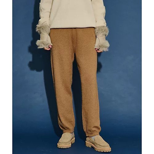 【ウィムガゼット/Whim Gazette】の【GEMINI】ニットパンツ インテリア・キッズ・メンズ・レディースファッション・服の通販 founy(ファニー) 　ファッション　Fashion　レディースファッション　Fashion for Women　パンツ　Pants & Trousers　シューズ　Shoes, Footwear　ジャケット　Jacket, Outerwear　バランス　Balance, Style Balance　ベーシック　Basic, Essential　2022年　2022　2022-2023秋冬・A/W　Autumn/Winter 2022–23 AW22–23　おすすめ　Recommended / Our Picks　キャメル|ID: prp329100004463752 ipo3291000000031234075