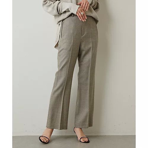 【ウィムガゼット/Whim Gazette】の【Col Pierrot】チドリ フレアパンツ 人気、トレンドファッション・服の通販 founy(ファニー) 　ファッション　Fashion　レディースファッション　Fashion for Women　パンツ　Pants & Trousers　シューズ　Shoes, Footwear　シンプル　Simple, Minimal　ジャケット　Jacket, Outerwear　セットアップ　Set-Up, Coordinated Outfit　センター　Center, Center Line　ダブル　Double, Double-Breasted　フィット　Fit, Slim Fit　フランス　France, French　フレア　Flare, Flared　2022年　2022　2022 春夏 S/S　Spring/Summer 2022 SS22　エレガント 上品　Elegant　other-2|ID: prp329100004463769 ipo3291000000031248487