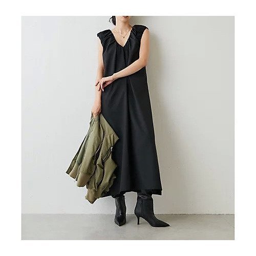 【ウィムガゼット/Whim Gazette】のウールVネックワンピース インテリア・キッズ・メンズ・レディースファッション・服の通販 founy(ファニー) https://founy.com/ ファッション Fashion レディースファッション Fashion for Women ワンピース Dresses インナー Innerwear エレガント 上品 Elegant カットソー Cut and Sewn Top ギャザー Gathered, Ruffled シューズ Shoes, Footwear ストレッチ Stretch, Stretchy Fabric スニーカー Sneakers, Trainers タートルネック Turtleneck, High Neck フレア Flare, Flared ロング Long, Long-Length 2023年 2023 2023-2024秋冬・A/W Autumn/Winter 2023–24 AW23–24 |ID: prp329100004463991 ipo3291000000031234706