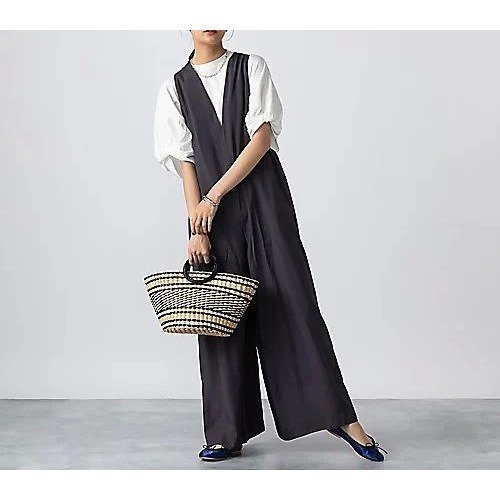 【サクラ/SACRA】のRAYON SILK ロンパース インテリア・キッズ・メンズ・レディースファッション・服の通販 founy(ファニー) https://founy.com/ ファッション Fashion レディースファッション WOMEN ワンピース Dress なめらか Smooth サロペット Overalls シルキー Silky シルク Silk ロンパース Rompers |ID: prp329100004464096 ipo3291000000031235006