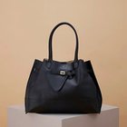 【トプカピ/TOPKAPI】のシュリンクレザー ベルトデザインA4トートバッグ ブラック|ID: prp329100004464122 ipo3291000000031235083