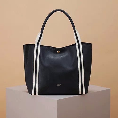 【トプカピ/TOPKAPI】のソフトシュリンク テープコンビ A4 トート バッグ インテリア・キッズ・メンズ・レディースファッション・服の通販 founy(ファニー) 　ファッション　Fashion　レディースファッション　WOMEN　バッグ　Bag　おすすめ　Recommend　コンビ　Combination　シンプル　Simple　スポーティ　Sporty　ポケット　Pocket　人気　Popularity　定番　Standard　ビジネス 仕事 通勤　Business　ブラック|ID: prp329100004464126 ipo3291000000031235098