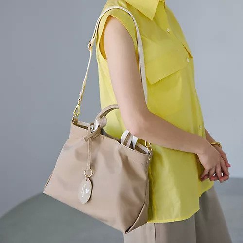 【トプカピ/TOPKAPI】の【TREASURE TOPKAPI】ストライプハンドル ナイロン 2way ミニ トートバッグ 人気、トレンドファッション・服の通販 founy(ファニー) 　ファッション　Fashion　レディースファッション　WOMEN　バッグ　Bag　コンパクト　Compact　コンビ　Combination　ショルダー　Shoulder　ストライプ　Stripe　財布　Wallet　フォルム　Form　 other-1|ID: prp329100004464129 ipo3291000000031235108