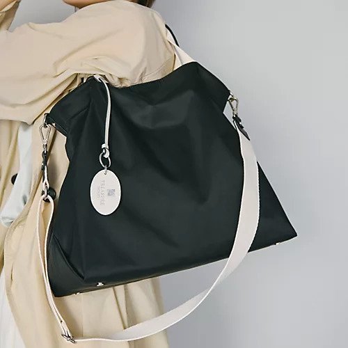 【トプカピ/TOPKAPI】の【TREASURE TOPKAPI】ストライプハンドル ナイロン 2way トートバッグ A4対応 人気、トレンドファッション・服の通販 founy(ファニー) 　ファッション　Fashion　レディースファッション　WOMEN　バッグ　Bag　コンビ　Combination　ショルダー　Shoulder　ストライプ　Stripe　フォルム　Form　other-2|ID: prp329100004464130 ipo3291000000031249650