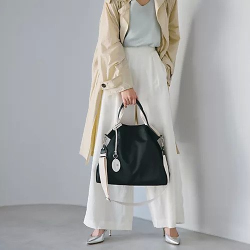 【トプカピ/TOPKAPI】の【TREASURE TOPKAPI】ストライプハンドル ナイロン 2way トートバッグ A4対応 人気、トレンドファッション・服の通販 founy(ファニー) 　ファッション　Fashion　レディースファッション　WOMEN　バッグ　Bag　コンビ　Combination　ショルダー　Shoulder　ストライプ　Stripe　フォルム　Form　other-3|ID: prp329100004464130 ipo3291000000031249652