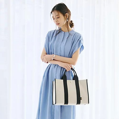 【トプカピ/TOPKAPI】の【Breath TOPKAPI】THE CANVAS ザ キャンバス スクエア トートバッグ 人気、トレンドファッション・服の通販 founy(ファニー) 　ファッション　Fashion　レディースファッション　WOMEN　バッグ　Bag　なめらか　Smooth　キャンバス　Canvas　クール　Cool　ショルダー　Shoulder　スクエア　Square　ボックス　Box　ポケット　Pocket　モノトーン　Monotone　other-2|ID: prp329100004464134 ipo3291000000031575623