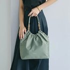 【トプカピ/TOPKAPI】の【TREASURE TOPKAPI】コンビチェーン ギャザー ナイロン トートバッグ グリーングレー|ID: prp329100004464140 ipo3291000000031235154