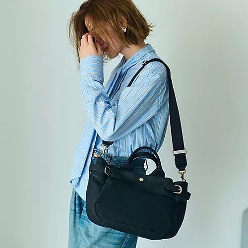 【トプカピ/TOPKAPI】の【Breath TOPKAPI】RIPPLE リプル ナイロン コンビ ベルト デザイン ミニ トートバッグ 人気、トレンドファッション・服の通販 founy(ファニー) 　ファッション　Fashion　レディースファッション　WOMEN　バッグ　Bag　ベルト　Belts　クール　Cool　コンパクト　Compact　コンビ　Combination　ダブル　Double　ポケット　Pocket　マグネット　Magnet　人気　Popularity　軽量　Lightweight　other-2|ID: prp329100004464144 ipo3291000000031249704