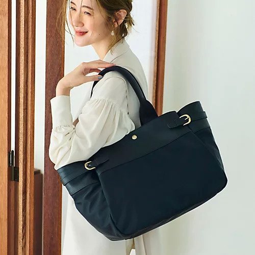 【トプカピ/TOPKAPI】の【Breath TOPKAPI】RIPPLE リプル ナイロン コンビ ベルト デザイン トートバッグ インテリア・キッズ・メンズ・レディースファッション・服の通販 founy(ファニー) 　ファッション　Fashion　レディースファッション　WOMEN　バッグ　Bag　ベルト　Belts　クール　Cool　コンビ　Combination　ダブル　Double　ポケット　Pocket　マグネット　Magnet　人気　Popularity　旅行　Travel　軽量　Lightweight　ブラック|ID: prp329100004464145 ipo3291000000031235169