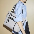【トプカピ/TOPKAPI】の【TREASURE TOPKAPI】ネオプレン フロントポケット 2way トートバッグ グレー|ID: prp329100004464168 ipo3291000000031235255