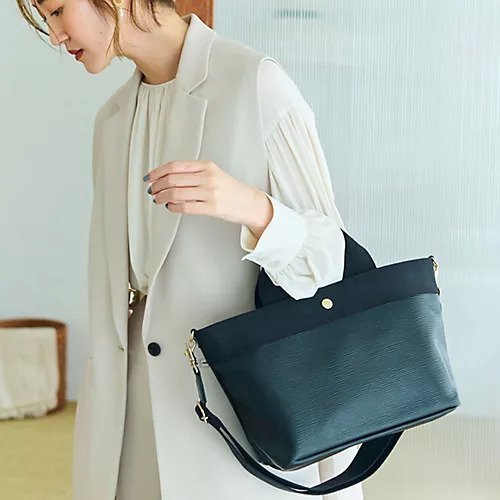 【トプカピ/TOPKAPI】の【Breath TOPKAPI】RIPPLE リプル ショルダー付き B5 トート バッグ 撥水 インテリア・キッズ・メンズ・レディースファッション・服の通販 founy(ファニー) 　ファッション　Fashion　レディースファッション　WOMEN　バッグ　Bag　クール　Cool　コンパクト　Compact　軽量　Lightweight　ショルダー　Shoulder　スタイリッシュ　Stylish　トレンド　Trend　定番　Standard　人気　Popularity　バランス　Balance　エレガント 上品　Elegant　ブラック|ID: prp329100004464191 ipo3291000000031235331
