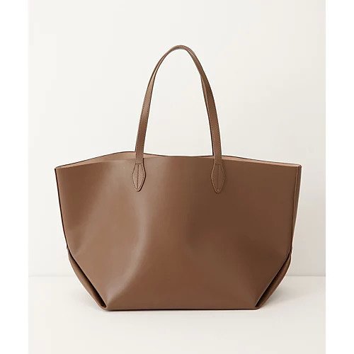 【ウィムガゼット/Whim Gazette】のWEB限定【&MyuQ】ATE TOTE BAG 人気、トレンドファッション・服の通販 founy(ファニー) 　ファッション　Fashion　レディースファッション　Fashion for Women　バッグ　Bags　スタイリッシュ　Stylish, Fashionable　フォルム　Silhouette, Form　ロンドン　London Style, British Inspired　A/W・秋冬　Autumn/Winter　2023年　2023　2023-2024秋冬・A/W　Autumn/Winter 2023–24 AW23–24　旅行　Travel　エレガント 上品　Elegant　ビジネス 仕事 通勤　Business / Work / Commuting　other-2|ID: prp329100004464199 ipo3291000000031249927