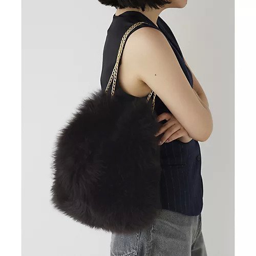 【ウィムガゼット/Whim Gazette】の【WEB限定カラーあり】メリノムートンバッグ インテリア・キッズ・メンズ・レディースファッション・服の通販 founy(ファニー) https://founy.com/ ファッション Fashion レディースファッション Fashion for Women バッグ Bags イタリア Italy ショルダー Shoulder, Shoulder Strap シンプル Simple, Minimal チェーン Chain, Chain Strap フォルム Silhouette, Form 2023年 2023 2023-2024秋冬・A/W Autumn/Winter 2023–24 AW23–24 |ID: prp329100004464202 ipo3291000000031235364