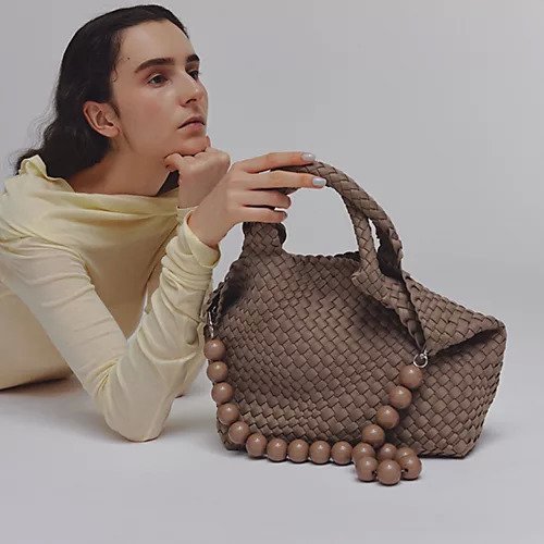 【トプカピ/TOPKAPI】の【TREASURE TOPKAPI】ネオプレン イントレチャート ボールビーズ付き トート バッグ 人気、トレンドファッション・服の通販 founy(ファニー) 　ファッション　Fashion　レディースファッション　WOMEN　バッグ　Bag　ショルダー　Shoulder　チャーム　Charm　ポーチ　Pouch　エレガント 上品　Elegant　other-2|ID: prp329100004464216 ipo3291000000031249995