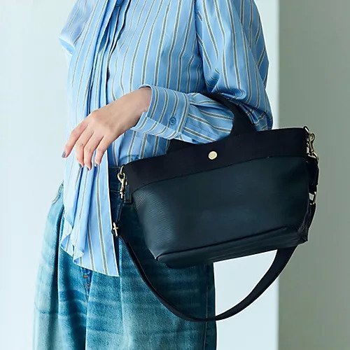 【トプカピ/TOPKAPI】の【Breath TOPKAPI】RIPPLE リプル ショルダー付き 2way トート バッグ S 撥水 インテリア・キッズ・メンズ・レディースファッション・服の通販 founy(ファニー) 　ファッション　Fashion　レディースファッション　Fashion for Women　バッグ　Bags　クール　Cool, Chic　軽量　Lightweight, Ultra Light　ショルダー　Shoulder, Shoulder Strap　トラベル　Travel, Travel Gear　人気　Popular, Best Seller　おすすめ　Recommended / Our Picks　ブラック|ID: prp329100004464218 ipo3291000000031235422