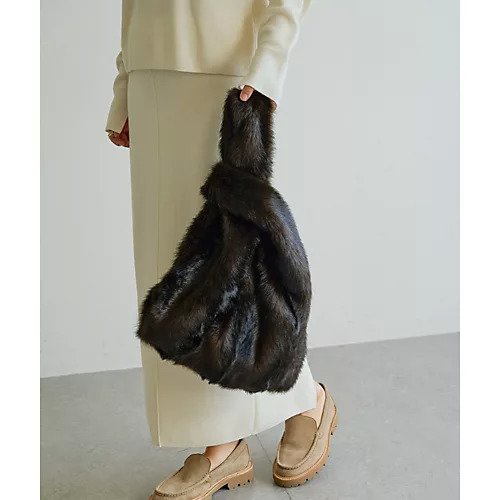 【ウィムガゼット/Whim Gazette】のエコファーBAG 人気、トレンドファッション・服の通販 founy(ファニー) 　ファッション　Fashion　レディースファッション　Fashion for Women　バッグ　Bags　2022年　2022　2022-2023秋冬・A/W　Autumn/Winter 2022–23 AW22–23　リアル　Real, Realistic　エレガント 上品　Elegant　今季　This Season, Current Season　 other-1|ID: prp329100004464257 ipo3291000000031235532