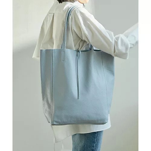 【ウィムガゼット/Whim Gazette】の【Hoaw.】レザートート インテリア・キッズ・メンズ・レディースファッション・服の通販 founy(ファニー) https://founy.com/ 雑誌掲載アイテム Magazine Picks & Fashion Features ファッション雑誌 Fashion Magazines マリソル Marisol ファッション Fashion レディースファッション Fashion for Women バッグ Bags アクセサリー Fashion Accessories シューズ Shoes, Footwear シルバー Silver, Metallic Silver シンプル Simple, Minimal 雑誌 Magazine, Fashion Magazine おすすめ Recommended / Our Picks 2023春夏・S/S Spring/Summer 2023 SS23 2023年 2023 エレガント 上品 Elegant ビジネス 仕事 通勤 Business / Work / Commuting |ID: prp329100004464262 ipo3291000000032746469